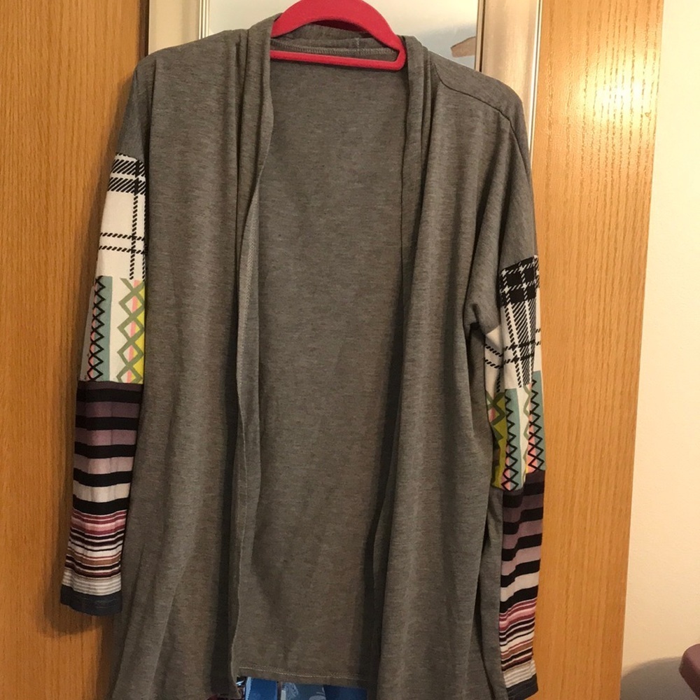 Grey open front cardigan with contrasting sleeves